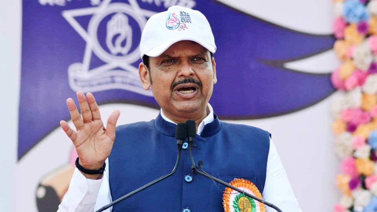 Devendra Fadnavis bats for zero tolerance on drugs, warns cops of dismissal