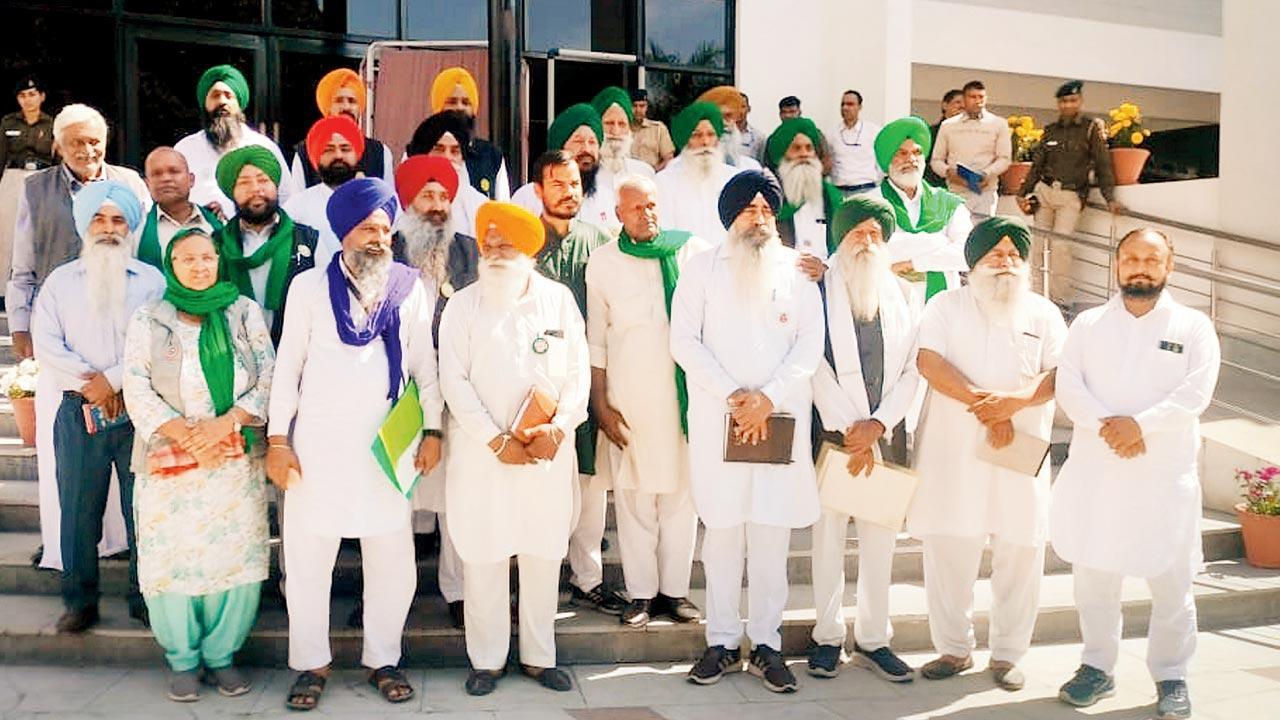 Farmers, Centre hold fresh talks