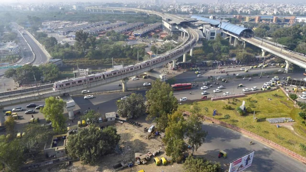 The high level of pollution in Byrnihat, a town on the Assam-Meghalaya border, is due to emissions from local factories, including distilleries, iron and steel plants.