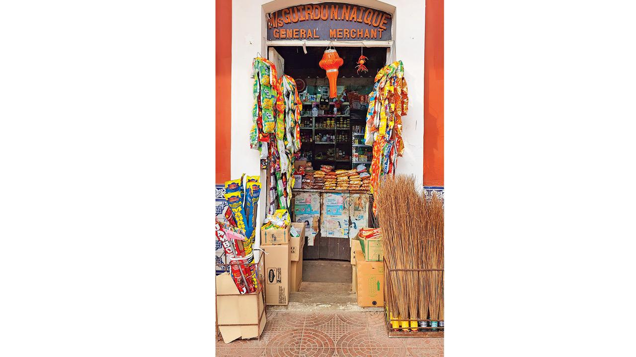 Chef Hussain visits the local spice market wherever he travels, whether it’s in Kashmir or Goa 