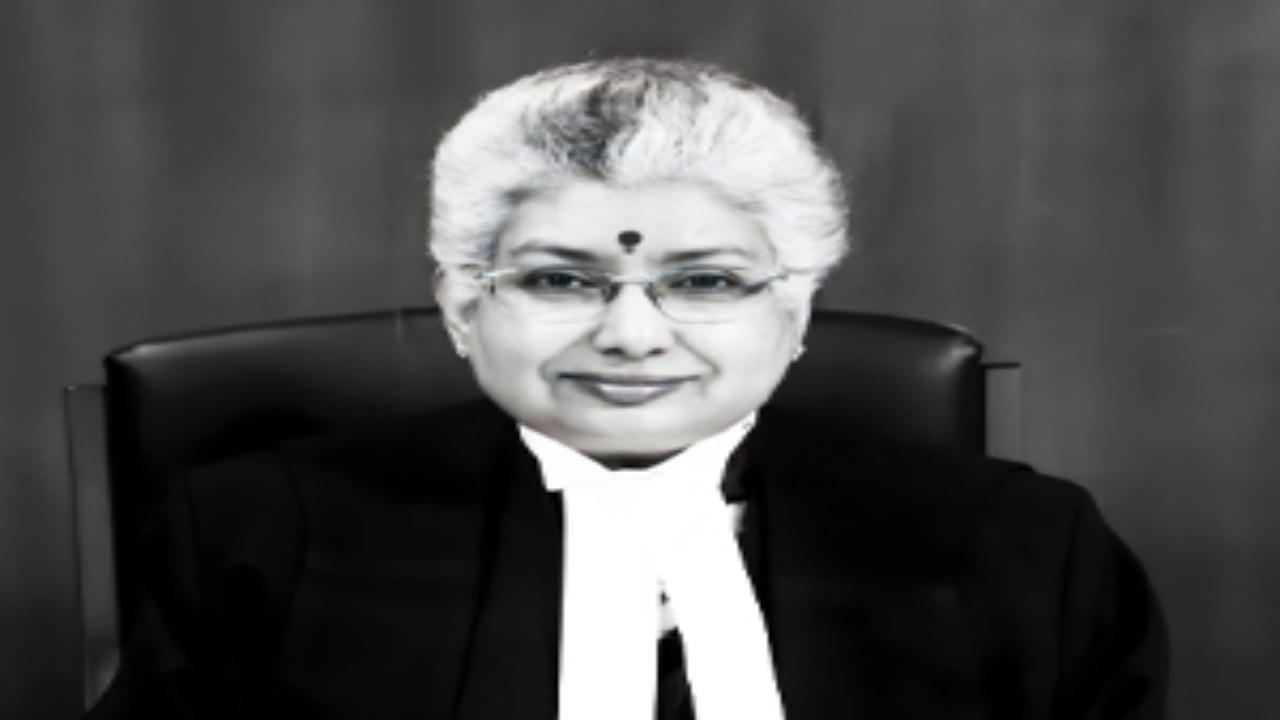 At least 30 pc law officers representing Centre, state must be women: SC judge
