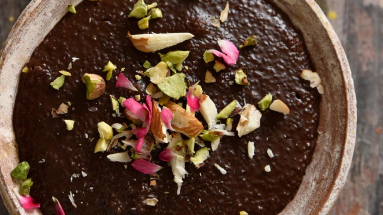 Kodo Chocolate PhirniIt is no different with the phirni, which is a favourite in its classic form but the chef says you can innnovate by making use of kodo millets and chocolate to add a unique flavour this Ramadan