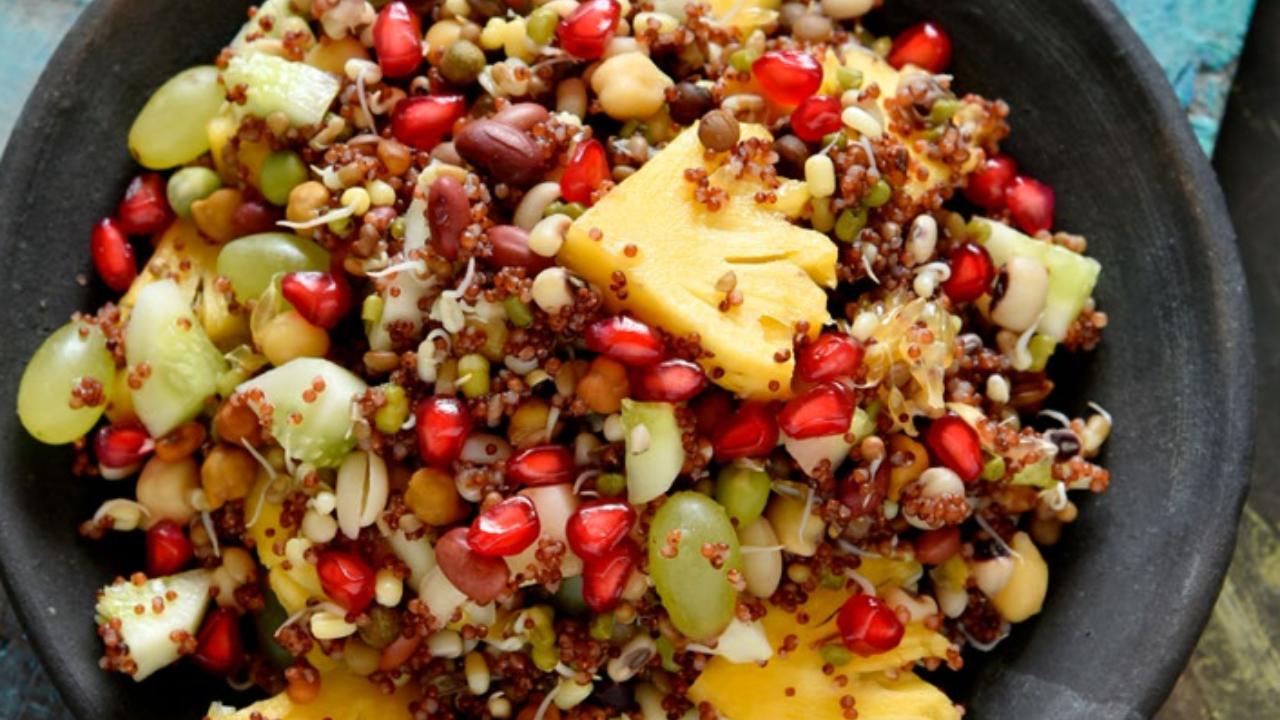 Kodo Millets Fruit ChaatEven as the fasting period has really popular dishes that shine bright, nobody can ever ignore a fruit chaat. But how about making using of Kodo millets to make them? With a mix of milk and millets, try a unique chaat dish this time