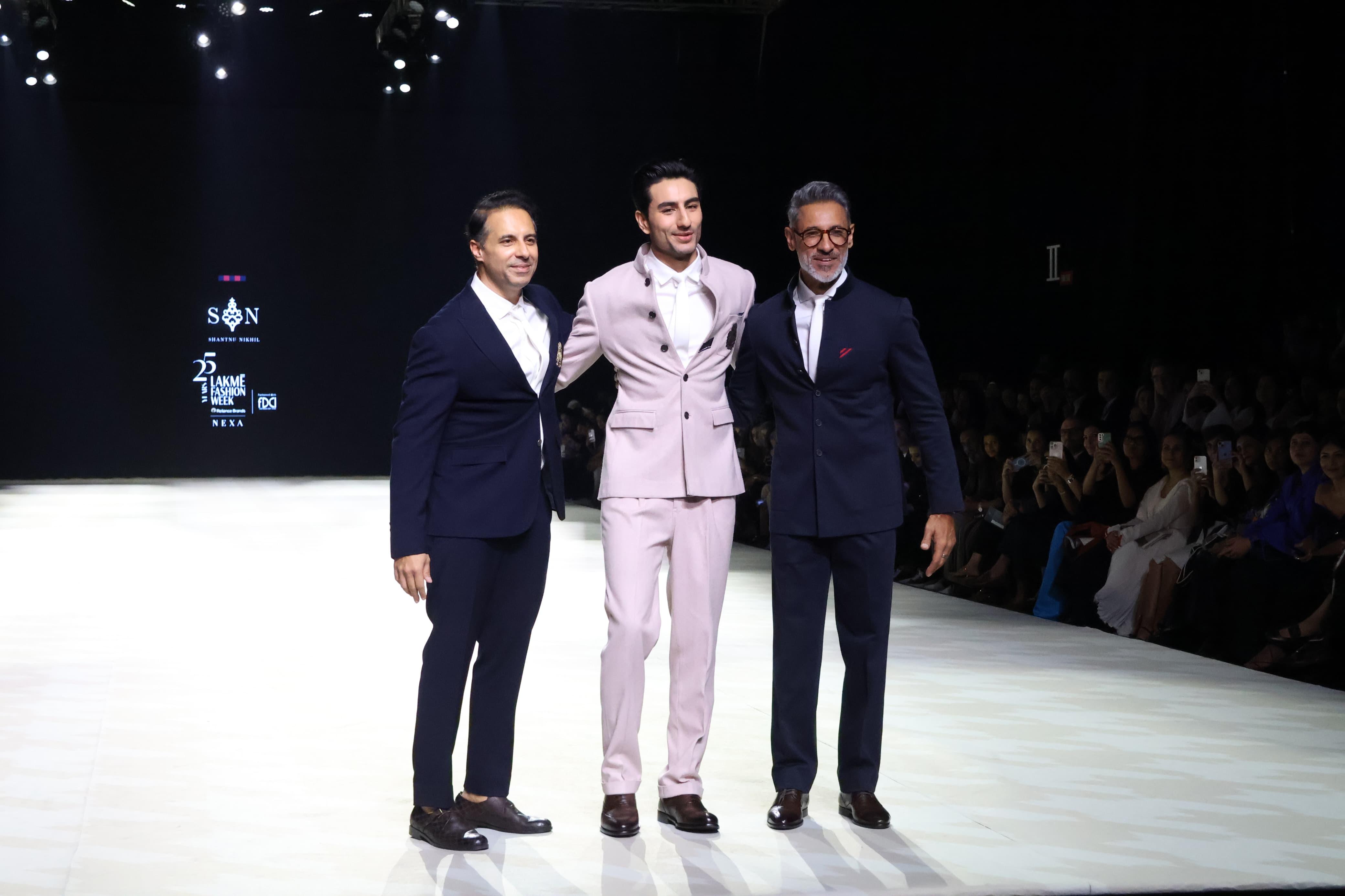 Ibrahim stole the limelight in a beige suit as he walked the ramp for S&N by Shantnu and Nikhil. Ibrahim's charismatic presence left the audience captivated as he walked for the luxury fashion label
