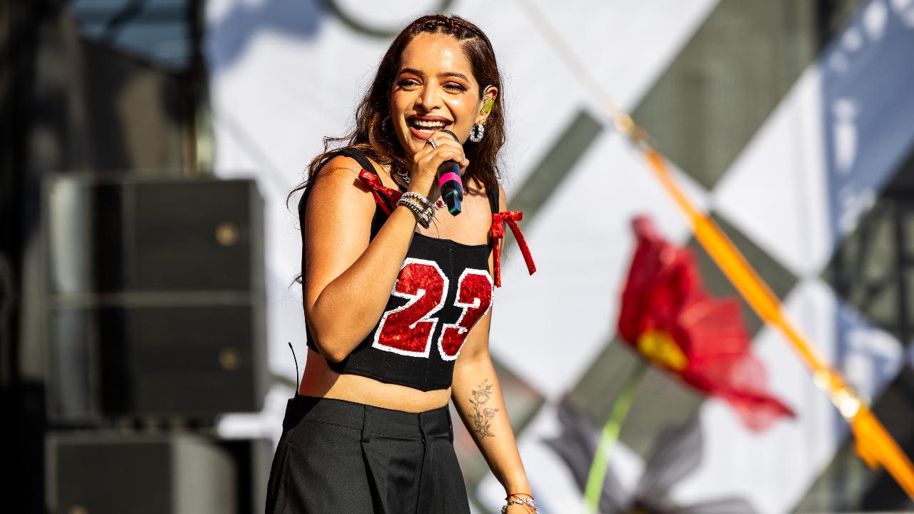 The evening also saw Raman Negi perform his hits before Lisa Mishra sang her heart out with her popular songs including her 2018 hit 'Tareefan' that had the audience swaying to her music