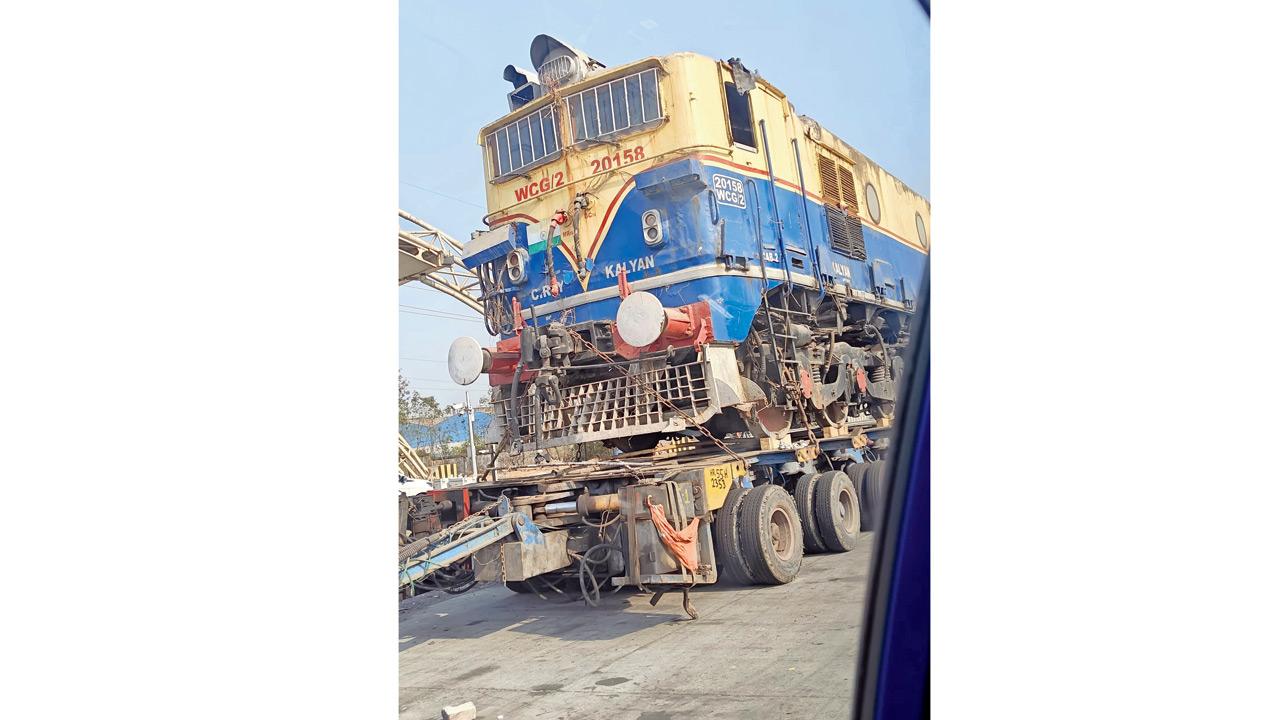 The locomotive that was stuck at the Khalapur toll booth. PIC/HARSHAL S SAKPAL