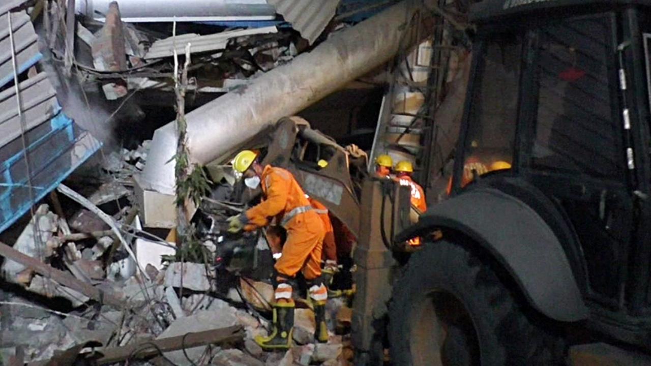 Two teams of National Disaster Response Force and other teams of police, fire brigade and factories departments, the Municipal Corporation were undertaking the rescue operation