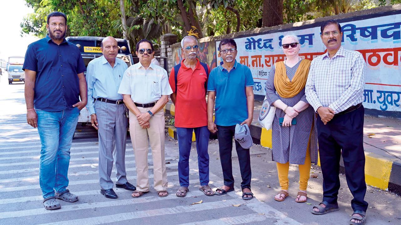 Mumbai: Mulund East residents lose sleep over rumble strips near MHADA signal