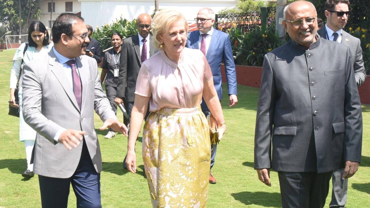 The Governor presented Princess Astrid a photo album containing the photographs of the previous visits by the members of the Belgian Royal family to Raj Bhavan