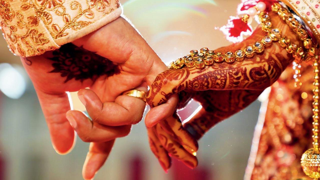 Man born out of wedlock booked for threatening to reveal dad to his two wives