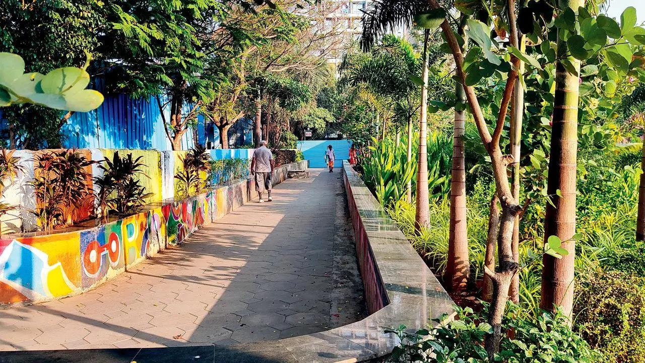 Mid-Day Top News: Residents protest to save 1,208-tree Mira Road Garden and more