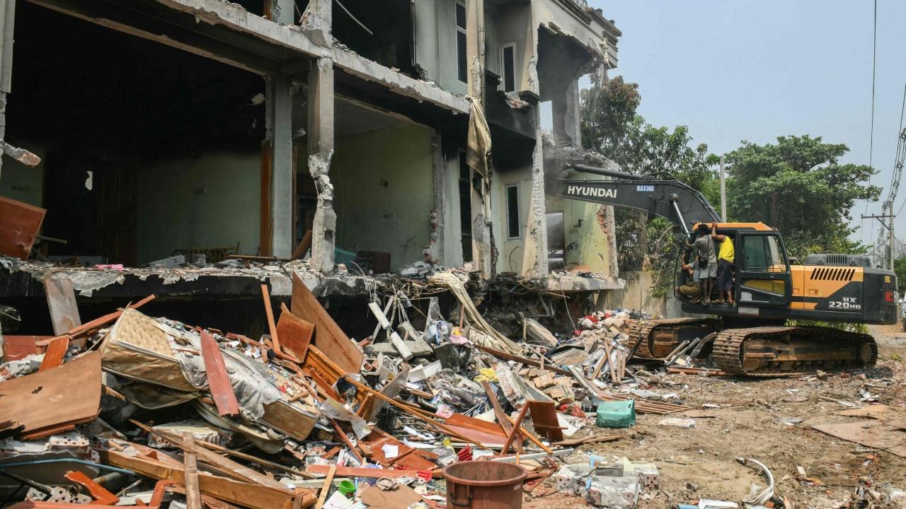 On Saturday, more heavy equipment was brought in to move the tons of rubble, but hope was fading among friends and family members of the missing that they would be found alive
