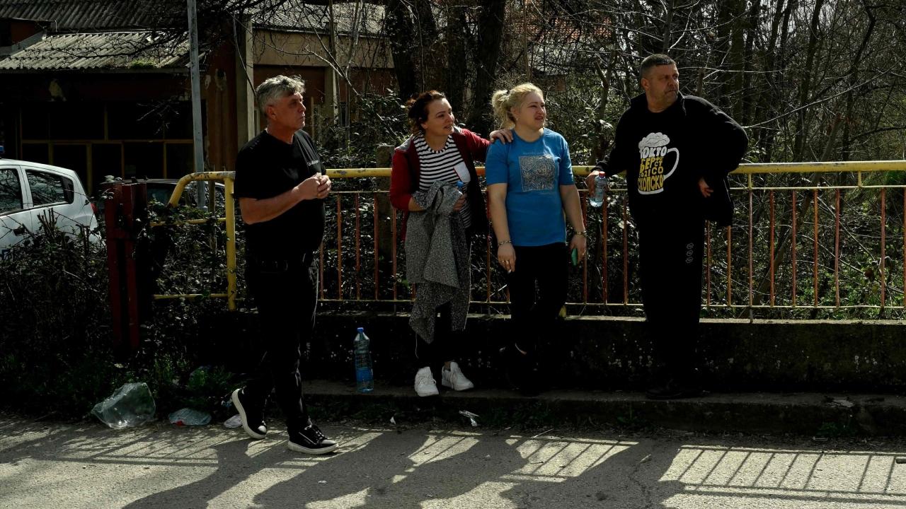 Interior Minister Panche Toshkovski said that the blaze broke out around 2:35 am during a concert by a local pop group