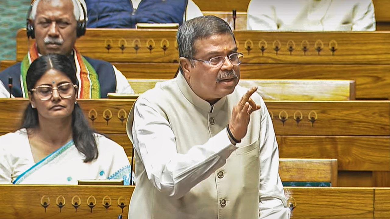Control your tongue: Stalin slams Pradhan for his TN govt ‘dishonest’ remark