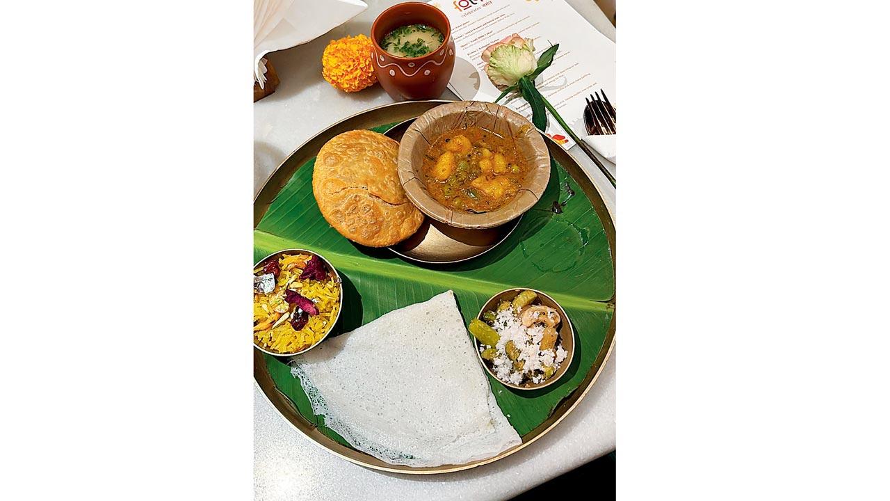 Sattu kachori, alu; (left) mitthe chawal; (right) tinde bibbe upkari