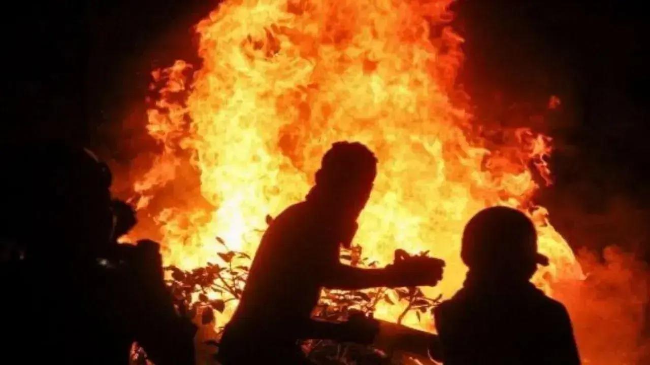 Fire guts two scrap godowns in Thane’s Bhiwandi; no casualties reported