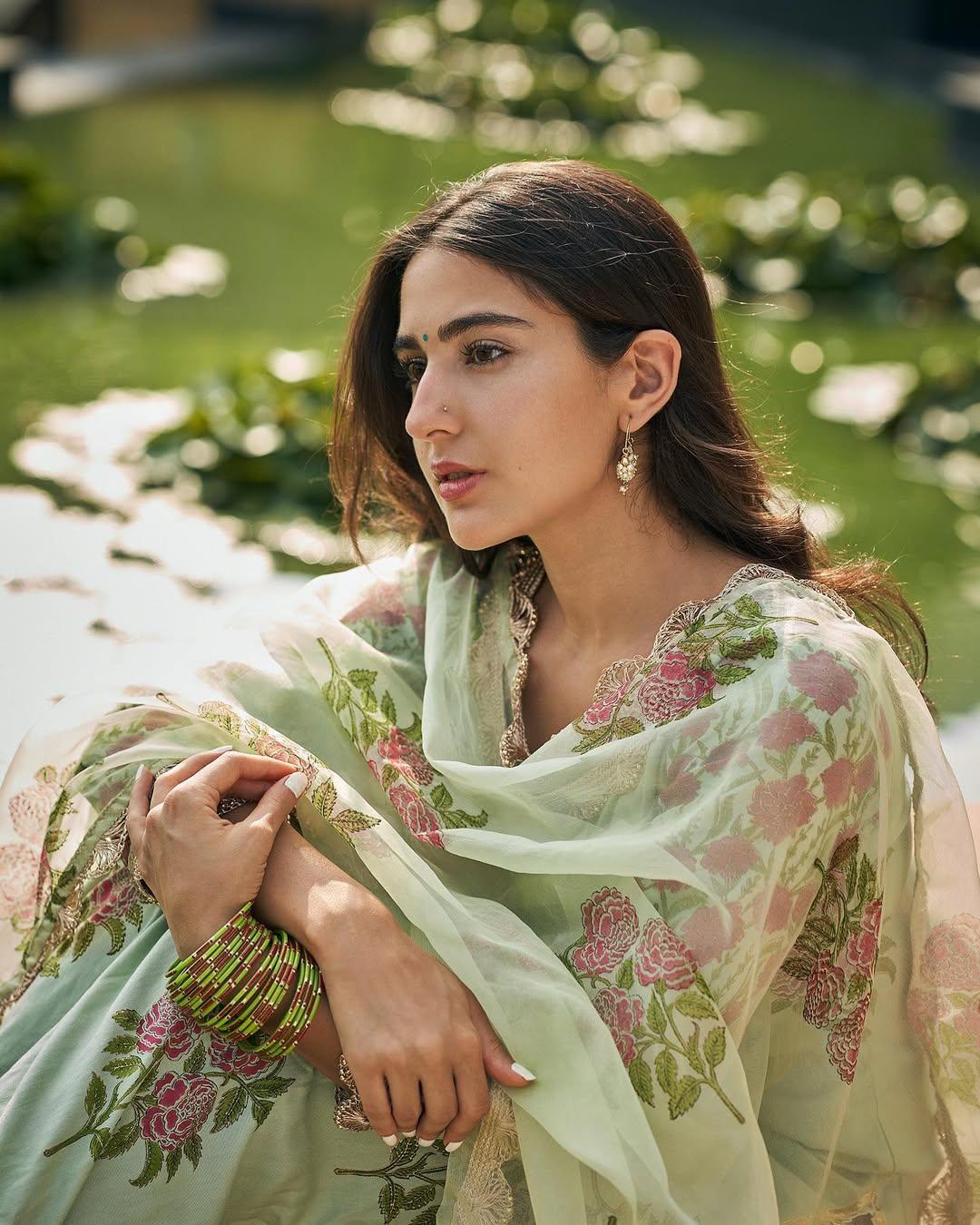 Sara looked effortlessly elegant in a mint green floral kurta set, perfectly matched with coordinating pants and a printed dupatta