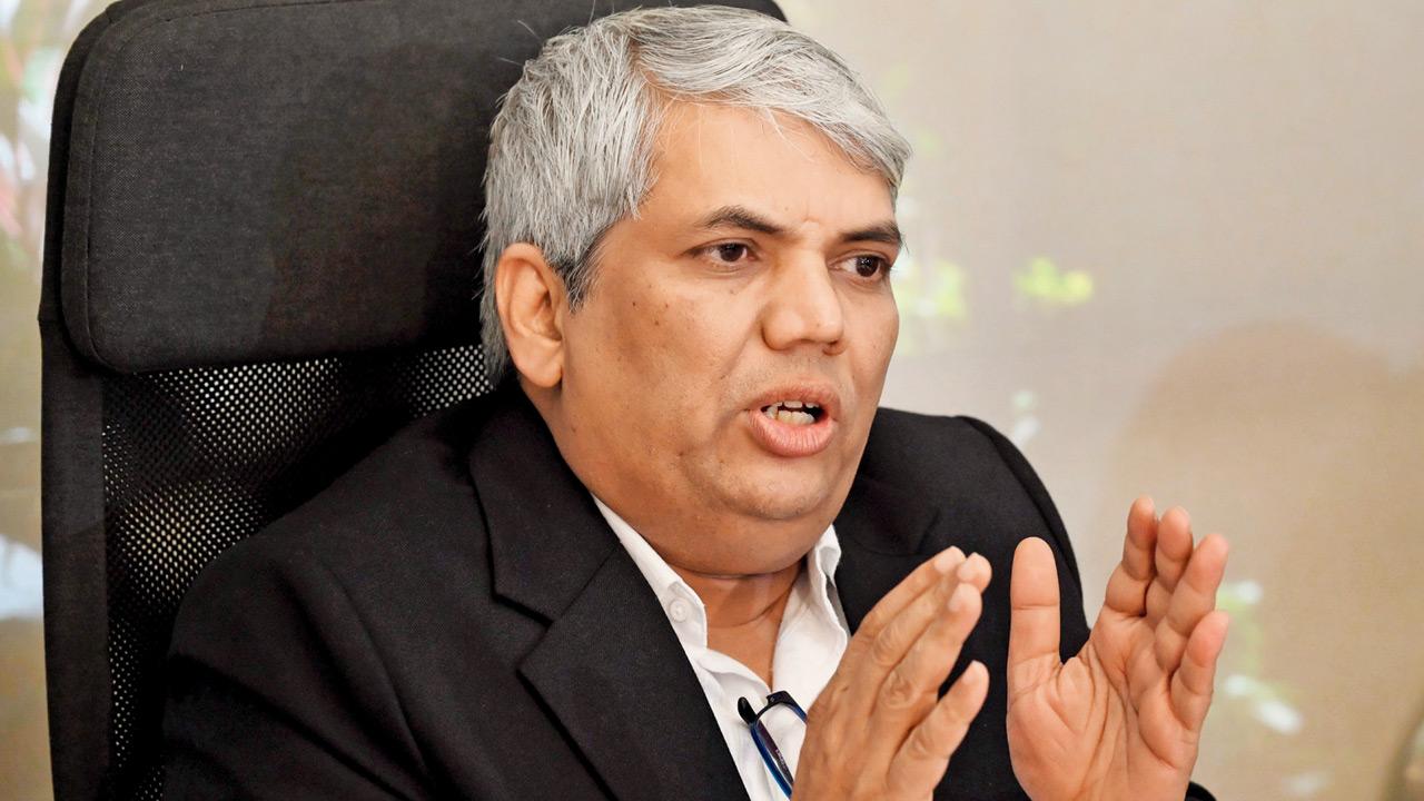 Satish Salian’s lawyer Nilesh Ojha. PIC/ANURAG AHIRE