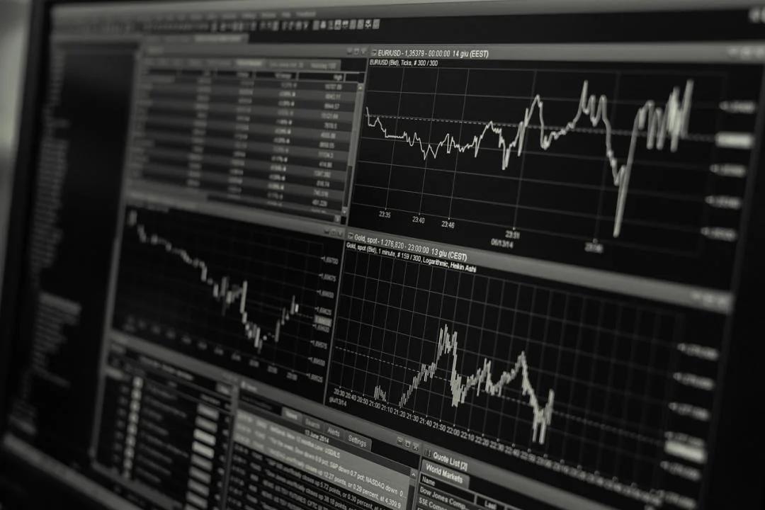 Mumbai LIVE: Sensex, Nifty gain in early trade