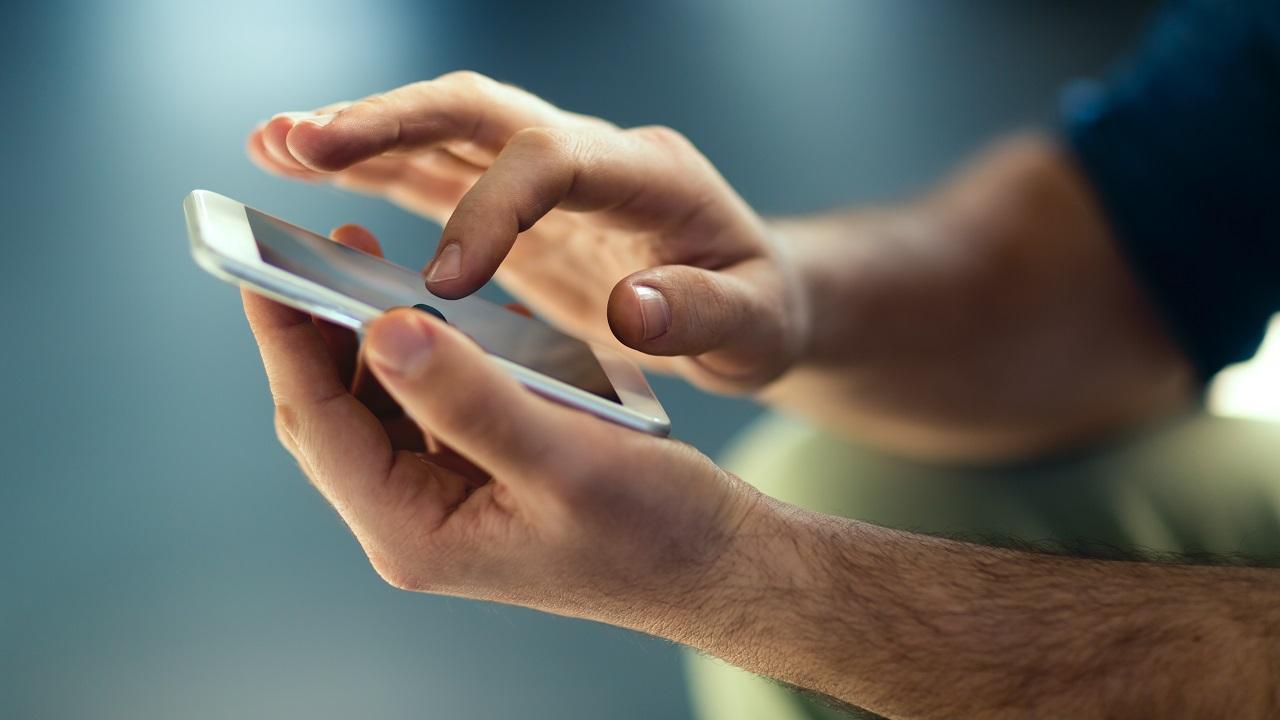 X users report series of outages: Downdetector