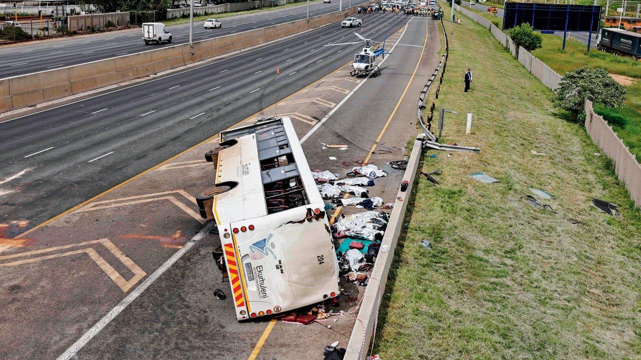 12 die as bus overturns in South Africa