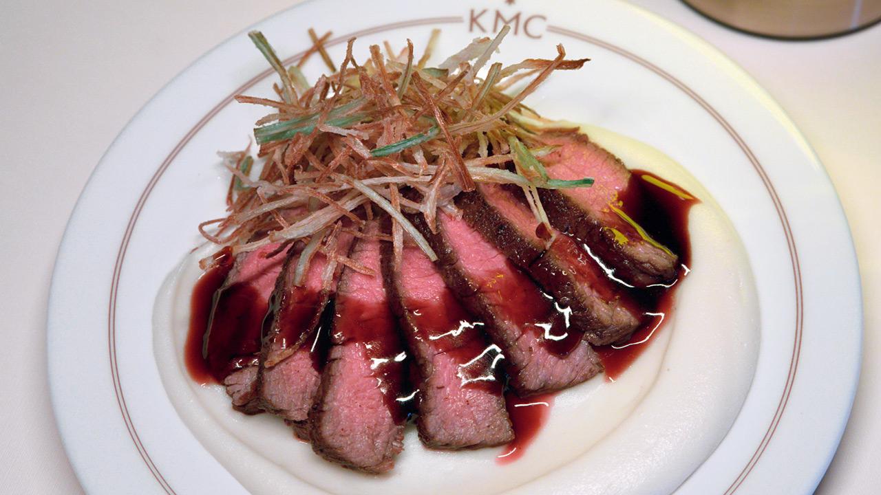 Tenderloin steak with red wine reduction. pics courtesy/Nikhil Vaidya