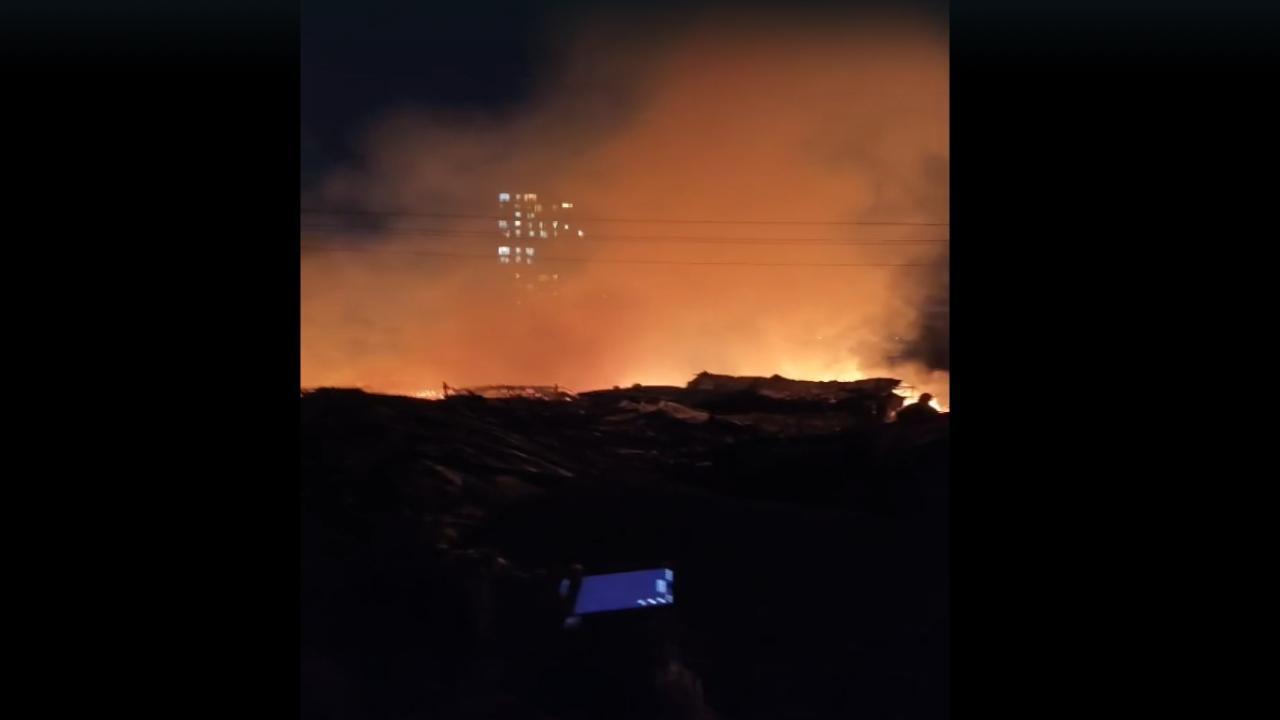 Fire breaks out in shanties housing labourers in Vasai, no injuries reported