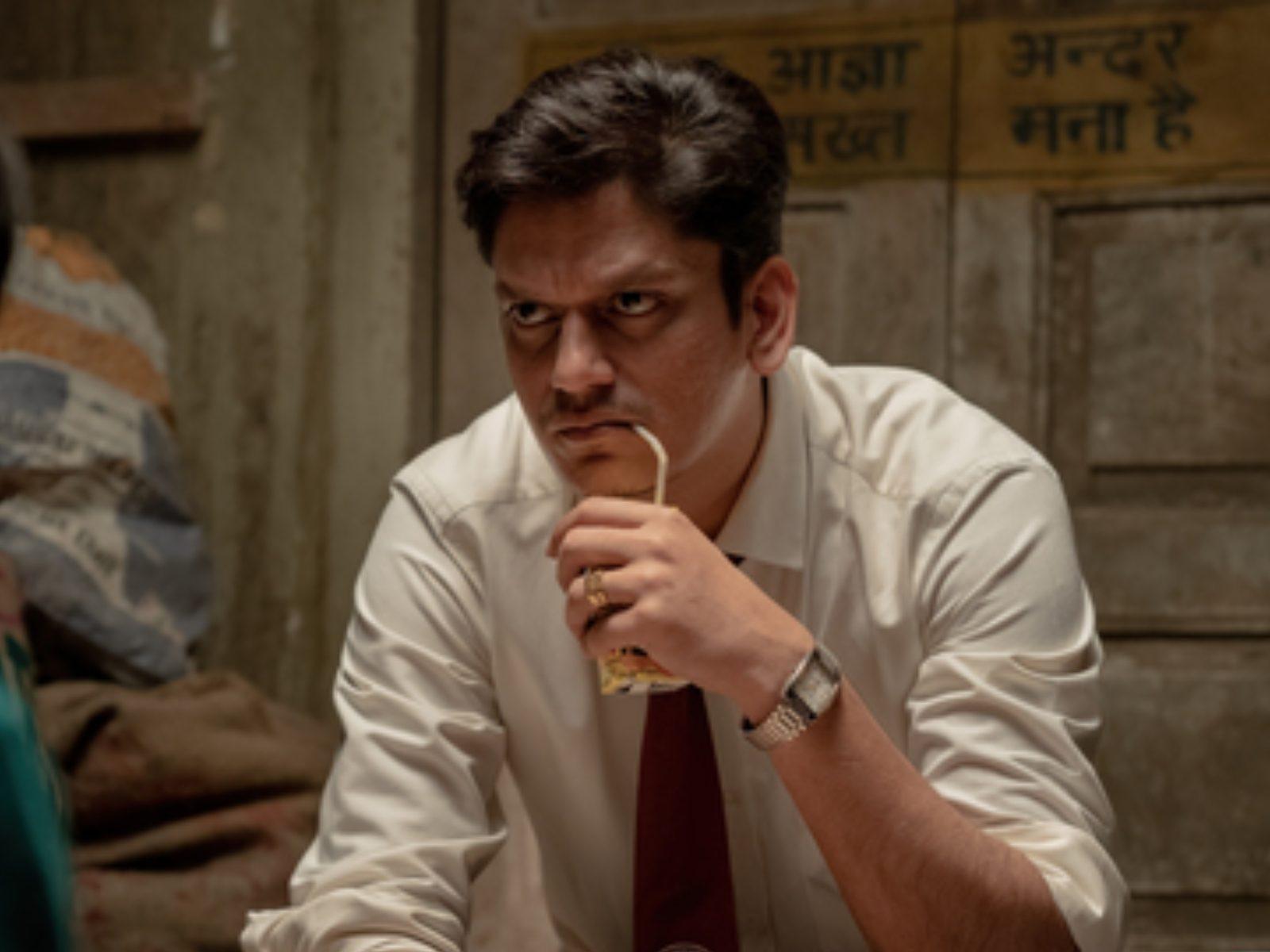Hamza Shaikh – Darlings
Vijay’s portrayal of Hamza in Darlings was so disturbingly convincing that audiences couldn’t separate the actor from the character. As an abusive husband who manipulates and torments his wife, he brought out the terrifying reality of domestic violence with chilling precision. It’s a role that proved his ability to make audiences both hate and admire his craft at the same time.