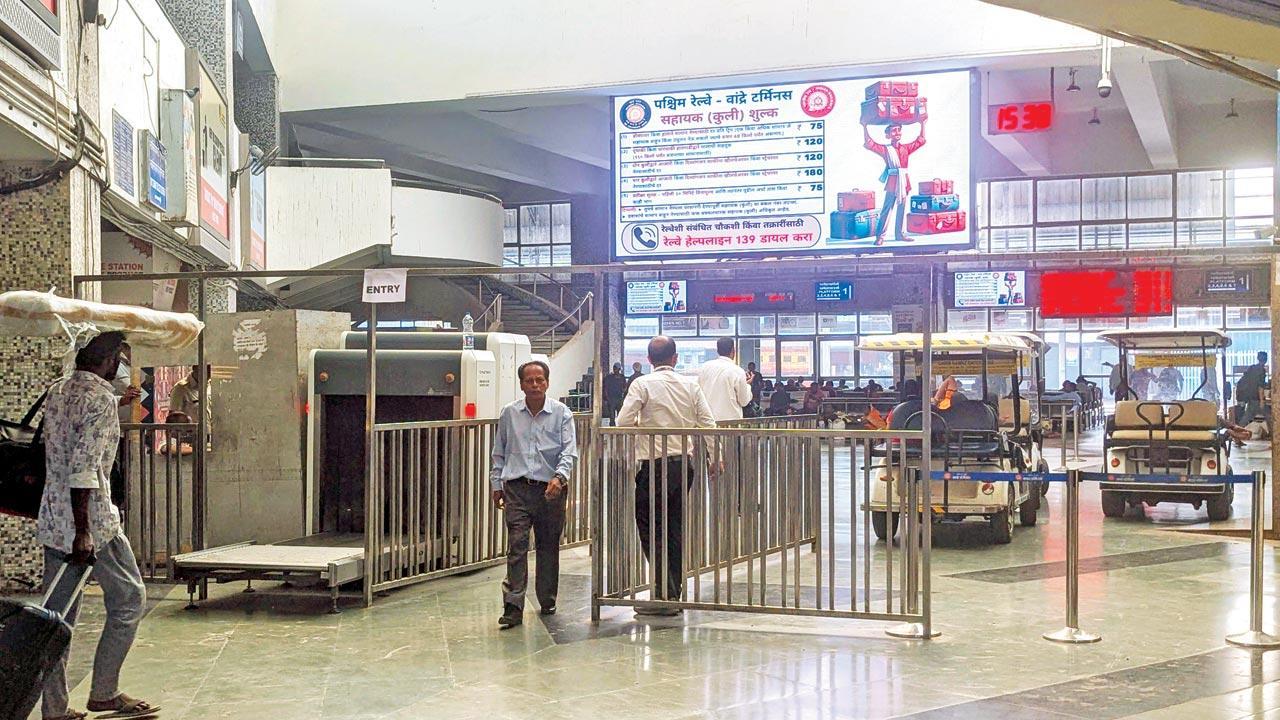 Holi 2025: Only those with confirmed tickets will be allowed on WR platforms
