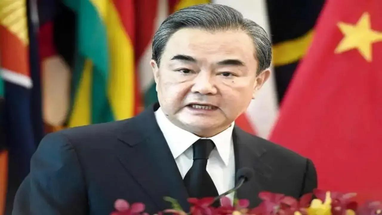 Chinese Foreign minister expresses China's readiness to work with India