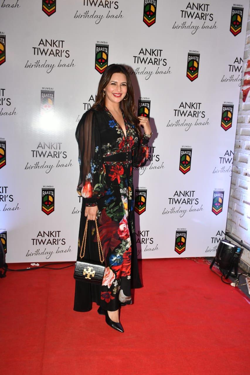 Divyanka Tripathi looked drop-dead gorgeous in a floral black gown at the intimate celebration