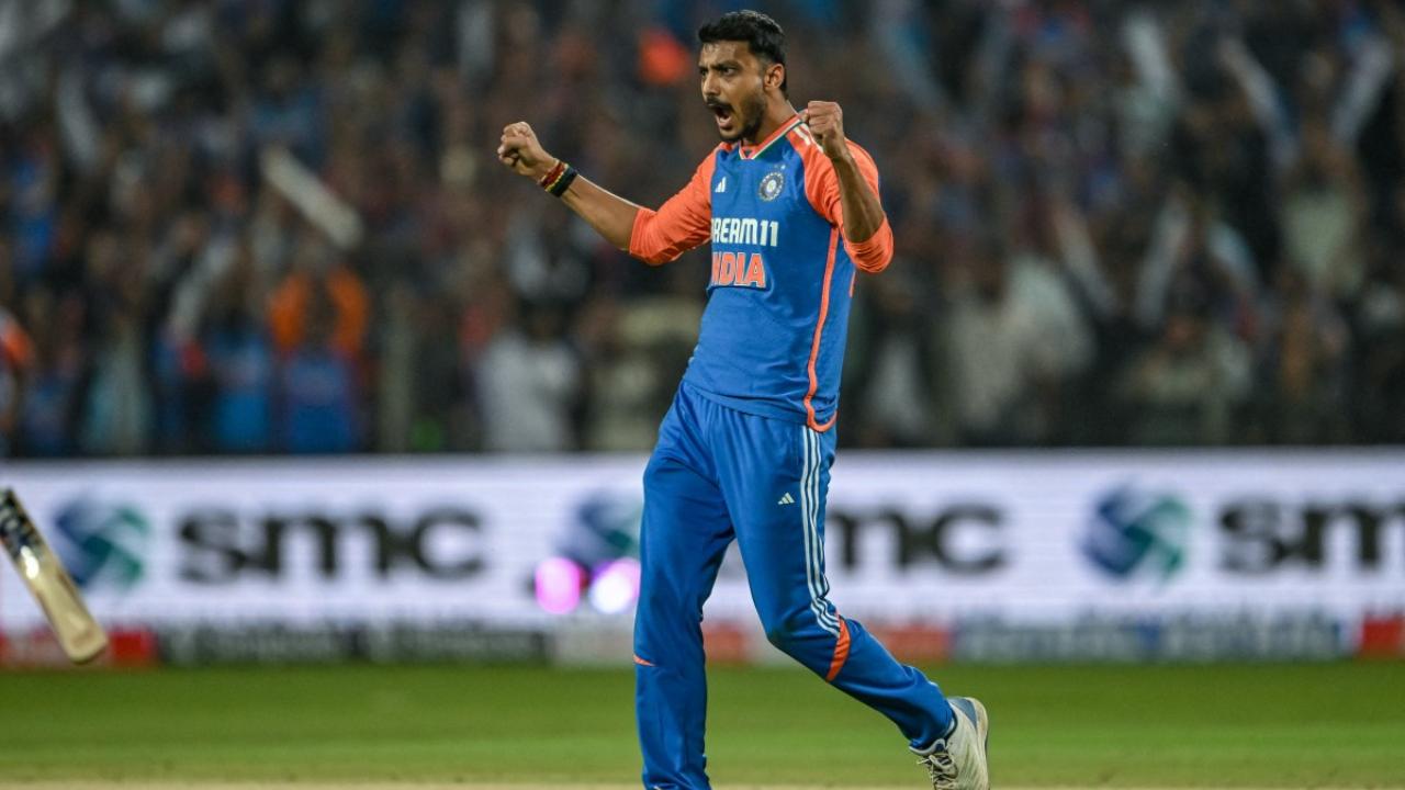 Axar Patel: 36 Runs & 6 Wickets in 6 Matches
Axar Patel has made notable contributions in his six ODIs against Australia, claiming six wickets and scoring 36 runs. The 31-year-old all-rounder is arguably India’s most valuable player in the 2025 Champions Trophy, with high expectations riding on him in the semifinal.