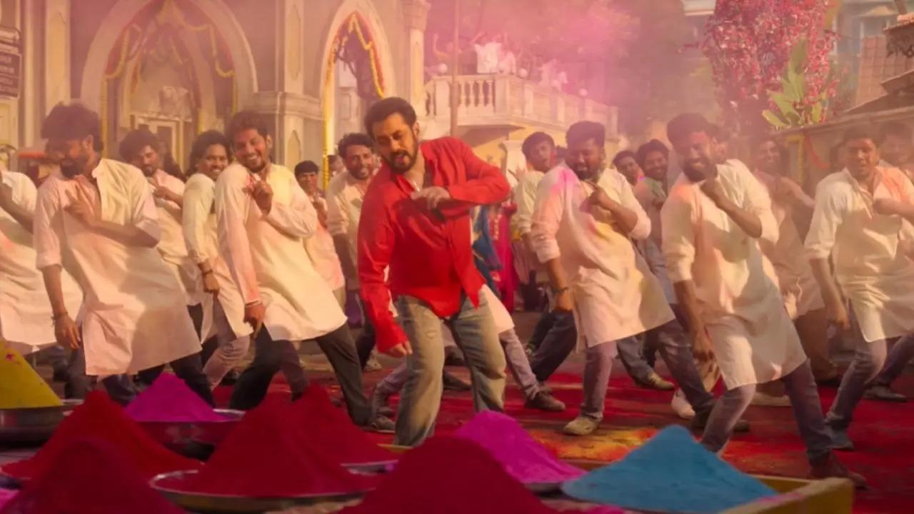 Despite sustaining a rib injury recently, Bollywood superstar Salman Khan shot for the high-energy Holi song Bam Bam Bhole from his upcoming film Sikandar. Read full story here