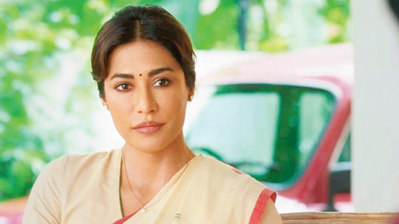 Chitrangda as Nandini in Khakee: The Bengal Chapter