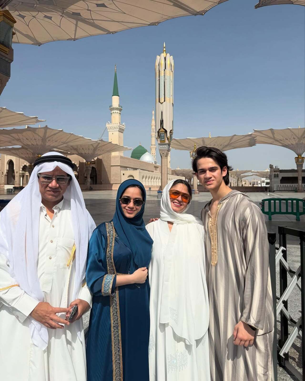 Jannat Zubair celebrated this Eid with her family in Mecca. The actress took to her gram to share a happy family picture
