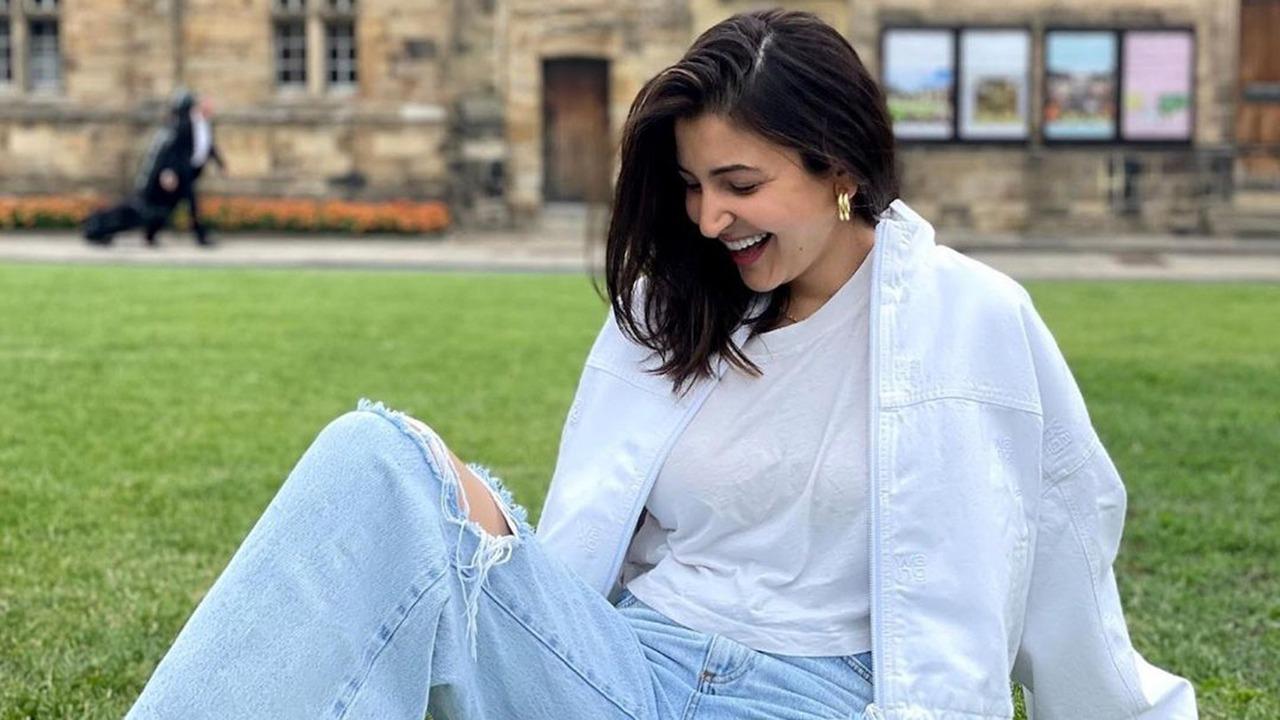 Anushka Sharma 
Anushka Sharma launched Clean Slate Filmz and produced impactful movies like 'NH10', 'Phillauri', 'Pari', and 'Bulbbul'. She has now dissociated herself from the production house and handed over all responsibilities on her brother