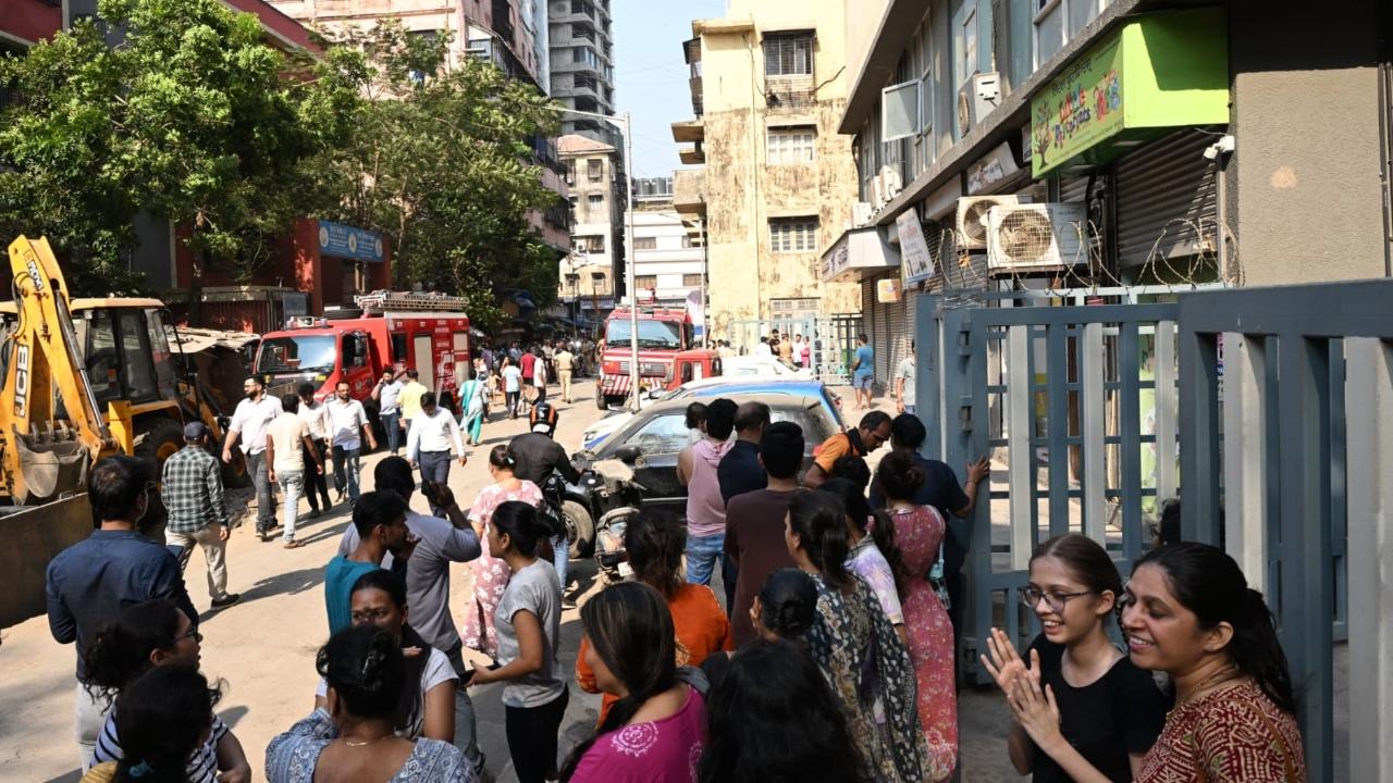 The fire was extinguished by 3:39 PM, just 19 minutes after it was reported, the officials said