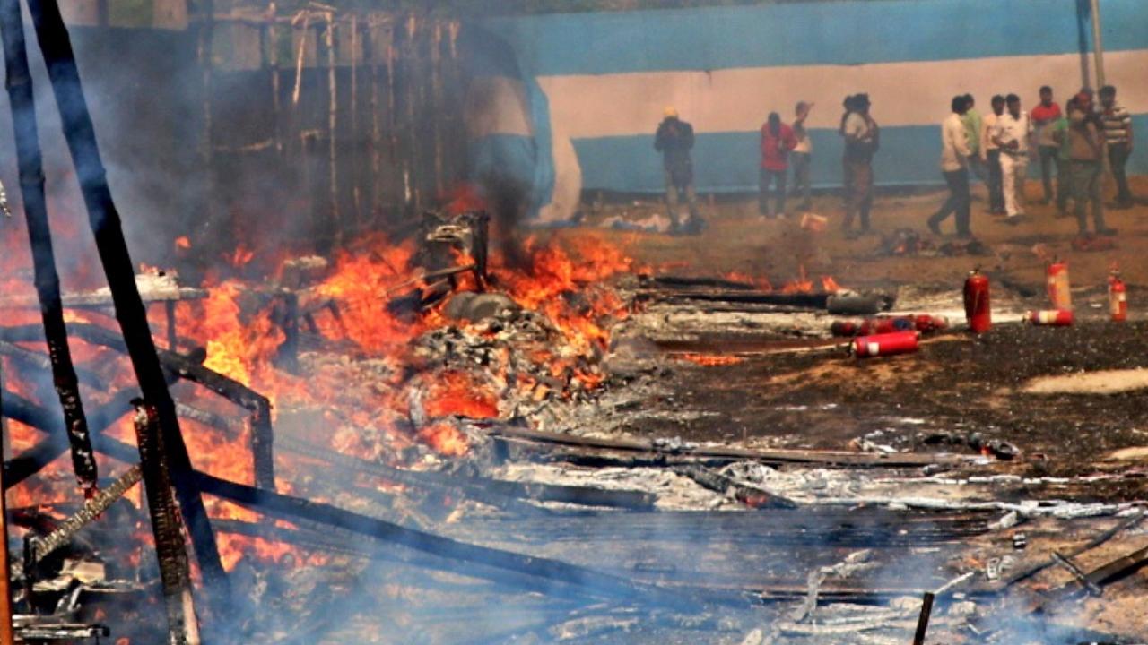 Several fire tenders reached the spot and controlled the fire, the ANI reported