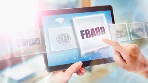 Hotelier duped of Rs 13 lakh in Thane over fake liquor permit promise