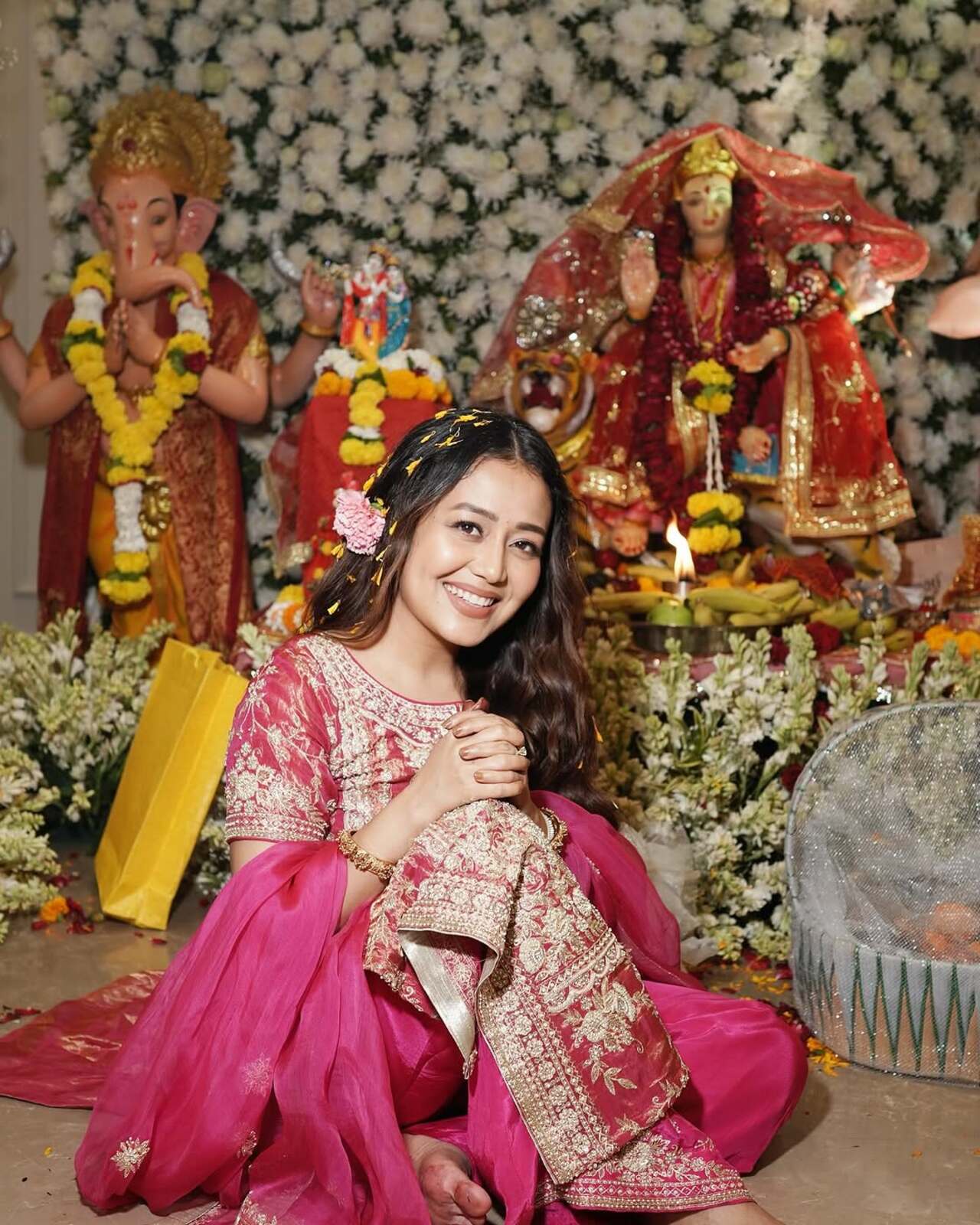 Neha Kakkar celebrated Chaitra Navratri and extended wishes to all