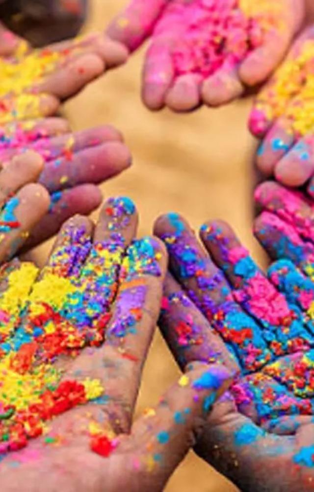best place in mumbai to celebrate holi