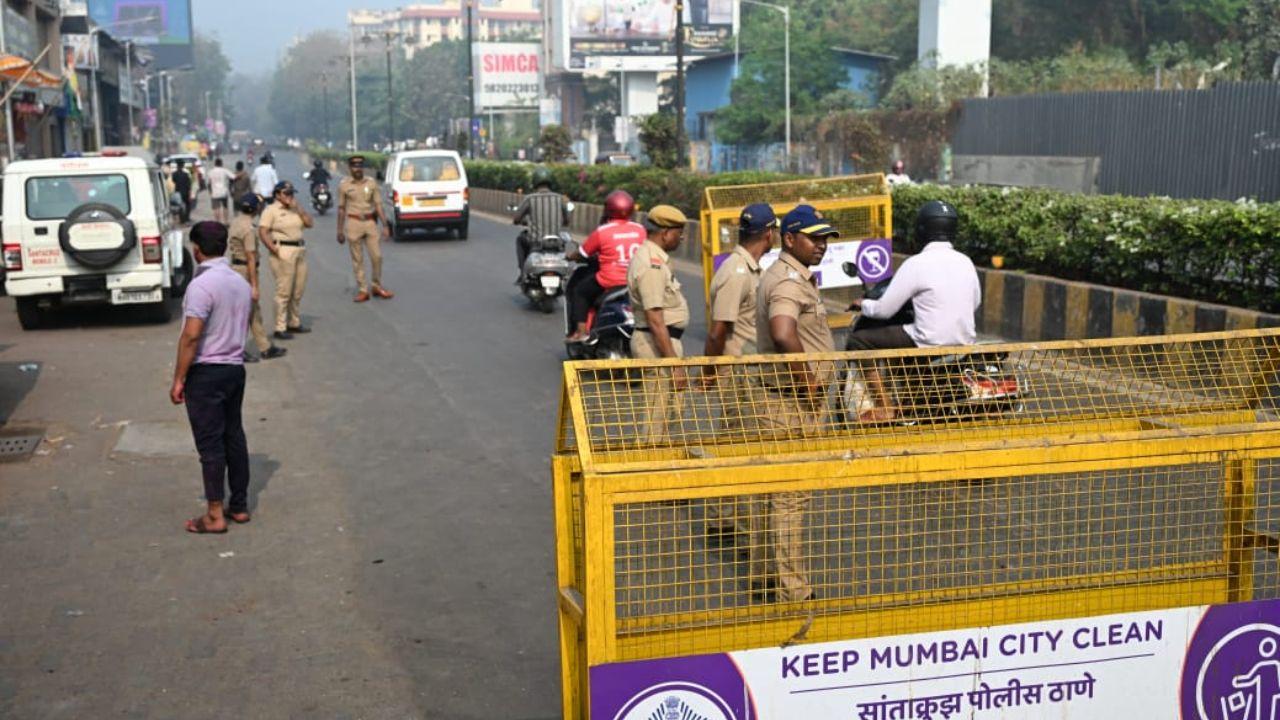 The police said, “Whoever disobeys the order or abets the disobedience there of shall be punished under section 135 of Maharashtra Police Act 1951” 