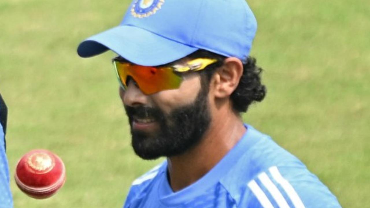 Ravindra Jadeja: 575 Runs & 37 Wickets in 44 Matches
Veteran all-rounder Ravindra Jadeja has been a key asset for India in ODIs against Australia, contributing with both bat and ball. In 44 matches, he has scored 575 runs and taken 37 wickets, underlining his value as a dependable all-rounder.