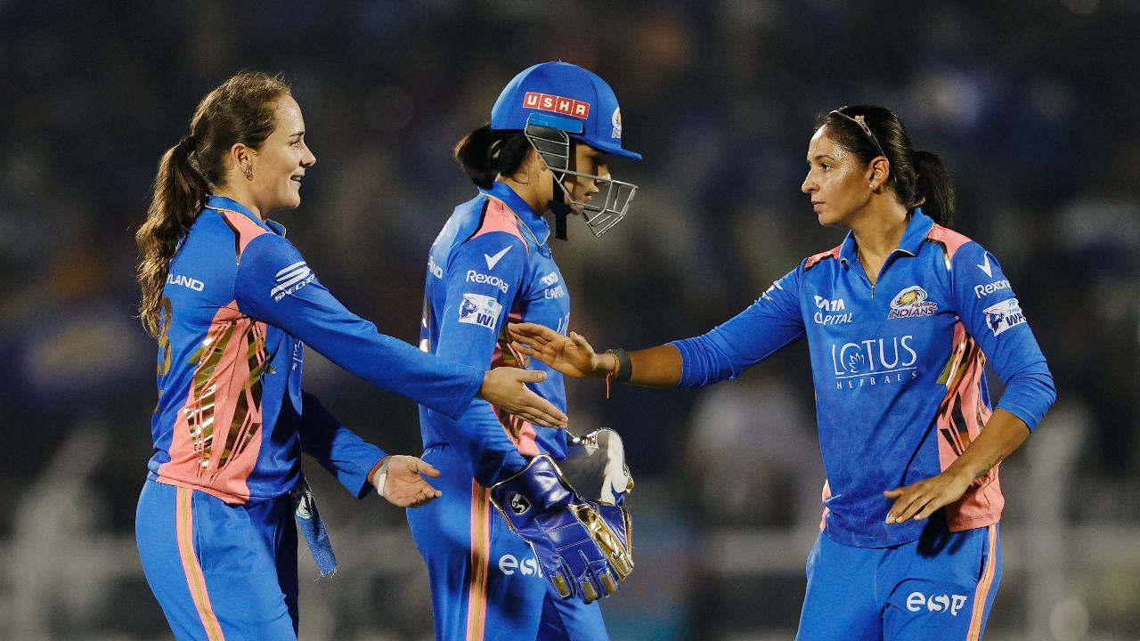 RCB reign supreme, beat Mumbai Indians by 11 runs