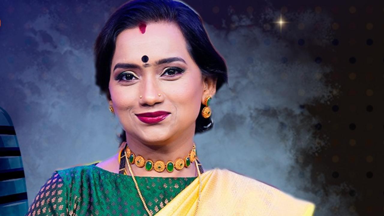Popular Telugu singer Kalpana attempted to kill herself. She was found in an unconscious state in her house and was immediately taken to the hospital. Read more