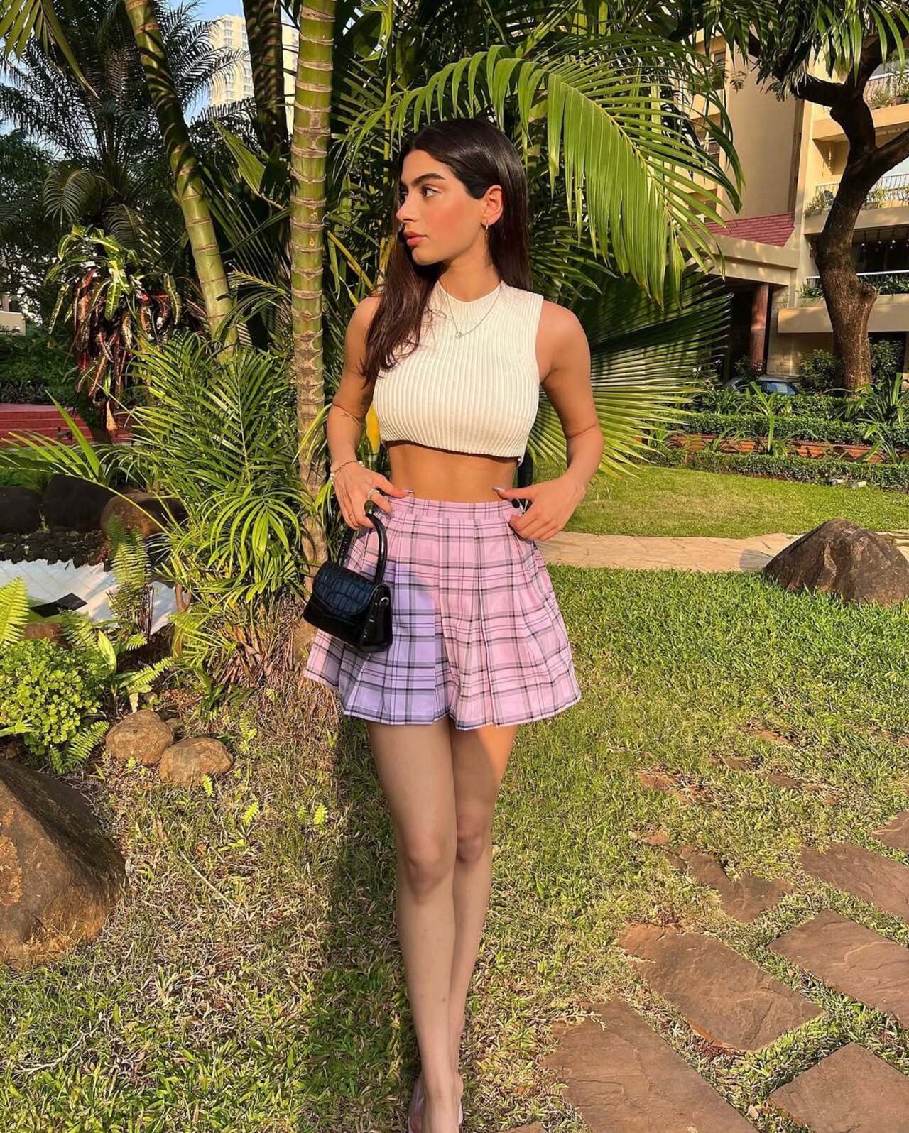 The film also boasts an impressive supporting cast, including Ibrahim Ali Khan, Mahima Chaudhary, Suniel Shetty, Dia Mirza, and Jugal Hansraj in key roles. 