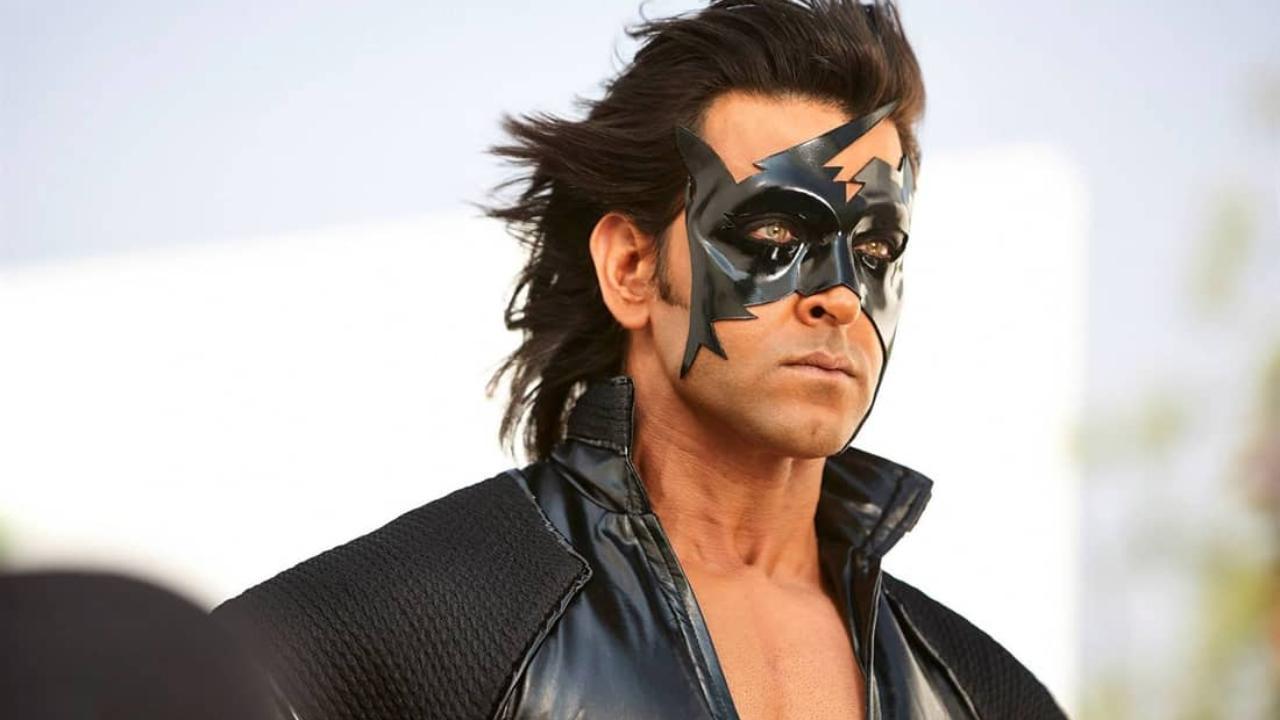 Hrithik Roshan to make directorial debut with 'Krrish 4' 
