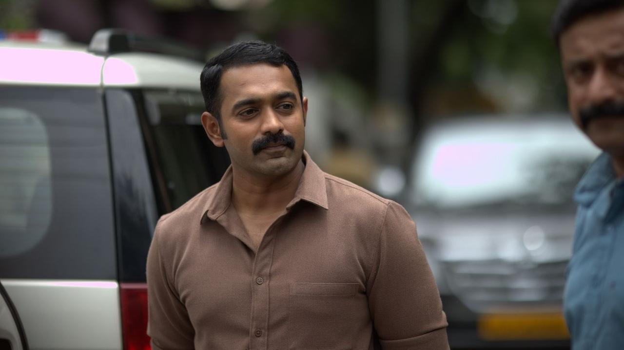 Rekhachithram (March 7, Sony LIV)
Suspended cop Vivek Gopinath (Asif Ali) rejoins the force after a gambling scandal. Upon his return, he is tasked with solving a 40-year-old murder case with faceless victim (Anaswara Rajan). He seeks redemption by cracking the long-unsolved mystery.