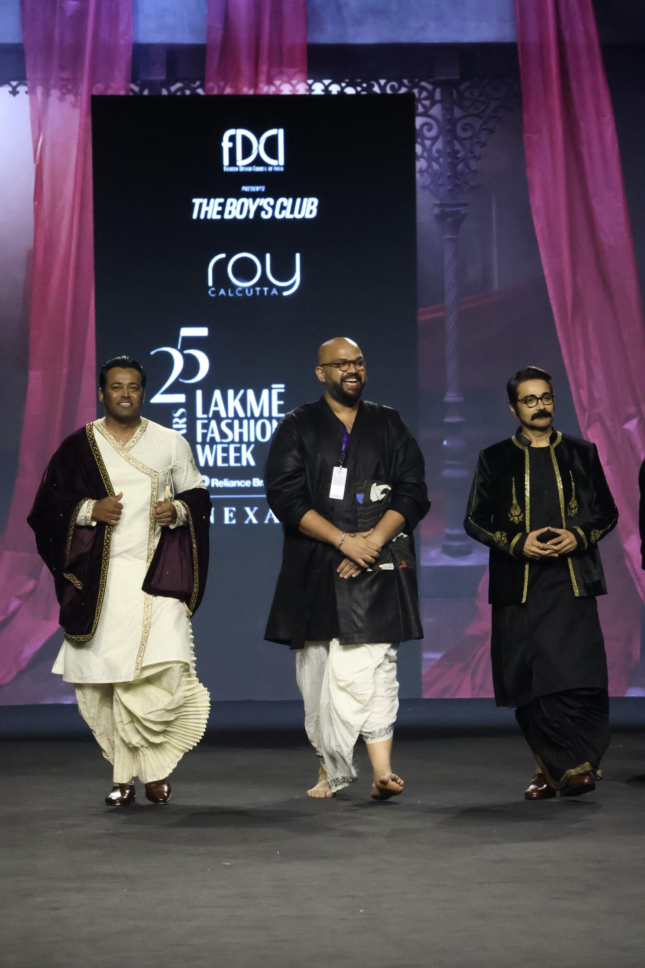Leander Peas and Prosenjit Chatterjee walked the ramp 