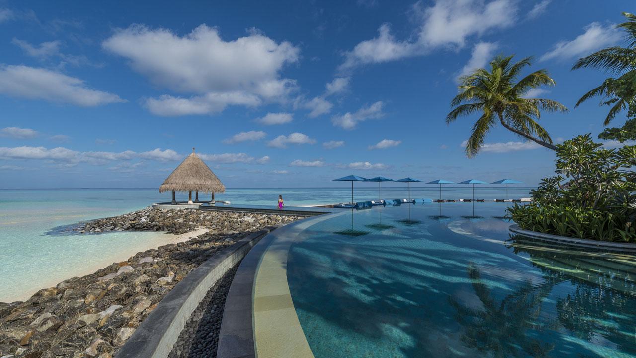Epicurean Escapes: Four Seasons Maldives Redefines Island Dining